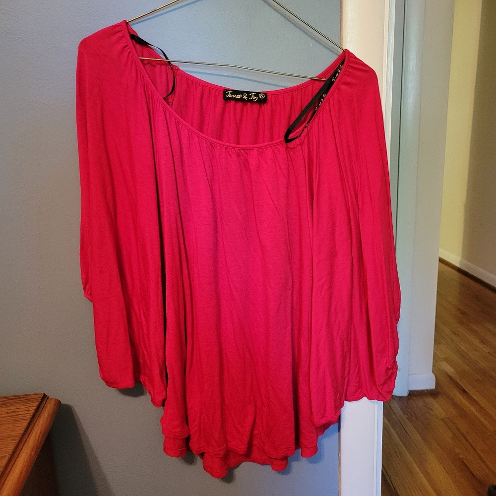 James & Joy top